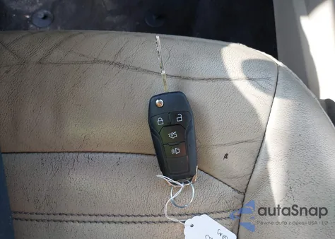 2016 Ford Fusion Se z USA, uszkodzony, nr VIN 3FA6P0HD3GR205230